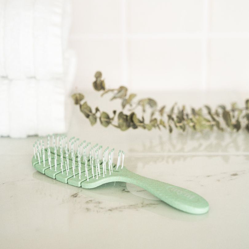 Wheat straw hair brush