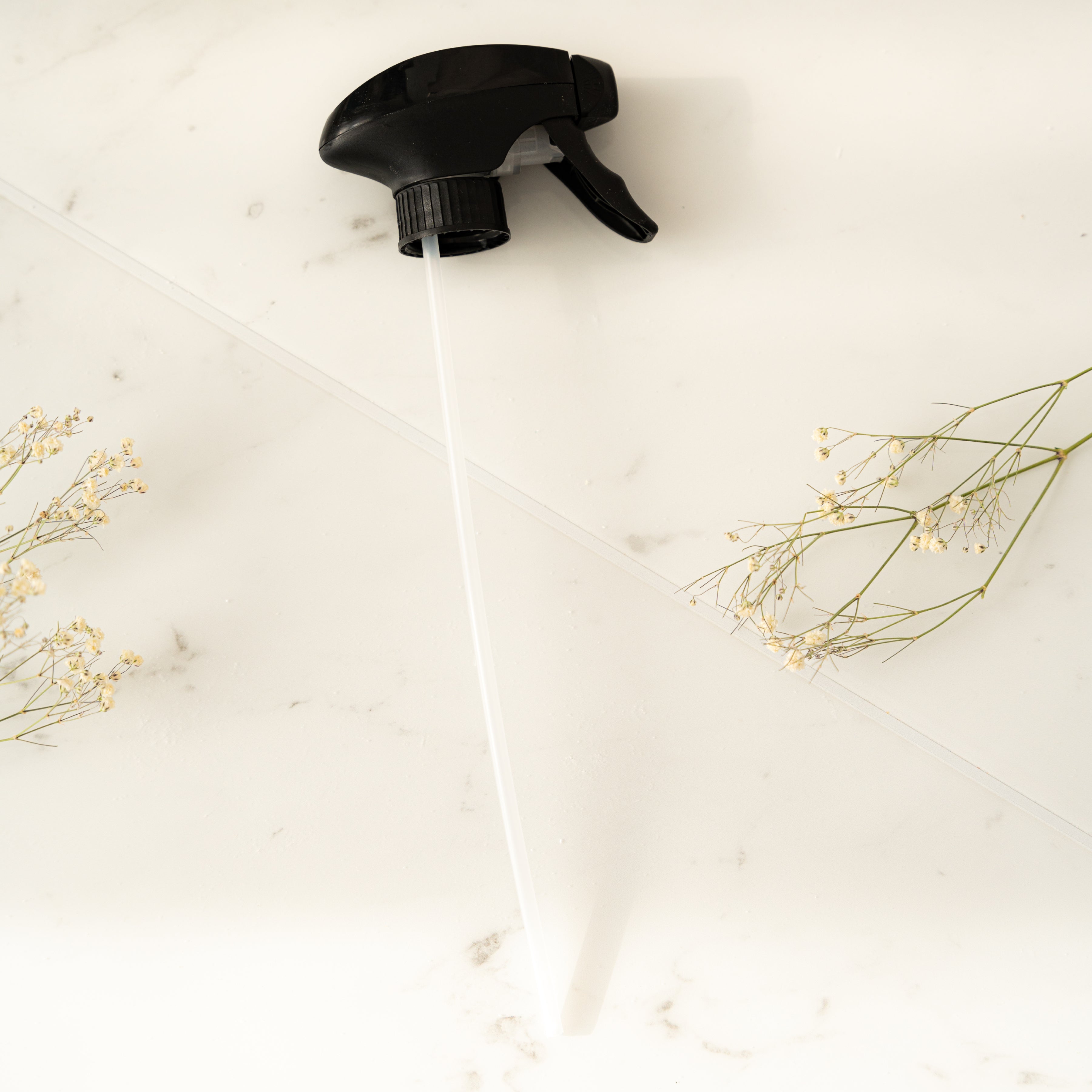 Cleaning spray nozzle